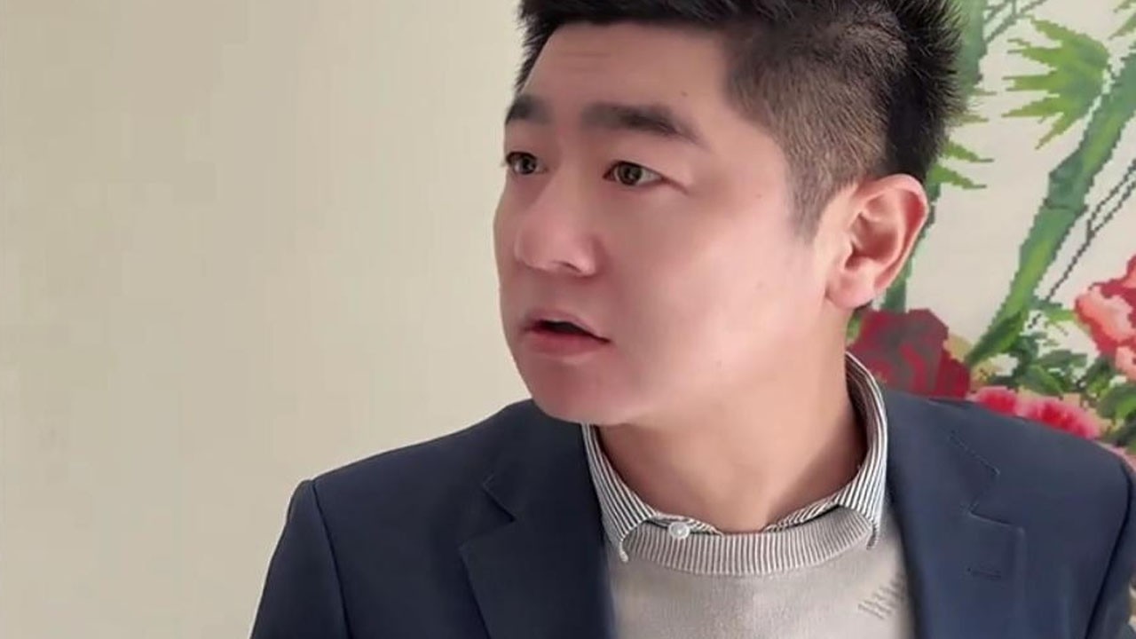 侄子装修找姑借，承诺还歀却拖延，次次上门被驱赶 | 正义之光 #为百姓办事 #正义的护航