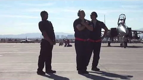 F-15 Crew Chiefs Funny Marshalling