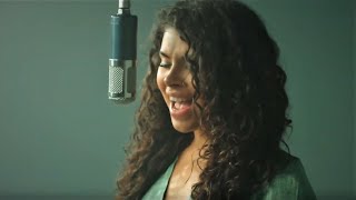 Video thumbnail of "BEST FEMALE VERSION of RISE UP | ANDRA DAY (Cover by Aïsha)"