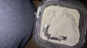 Como é feita a tinta guache?