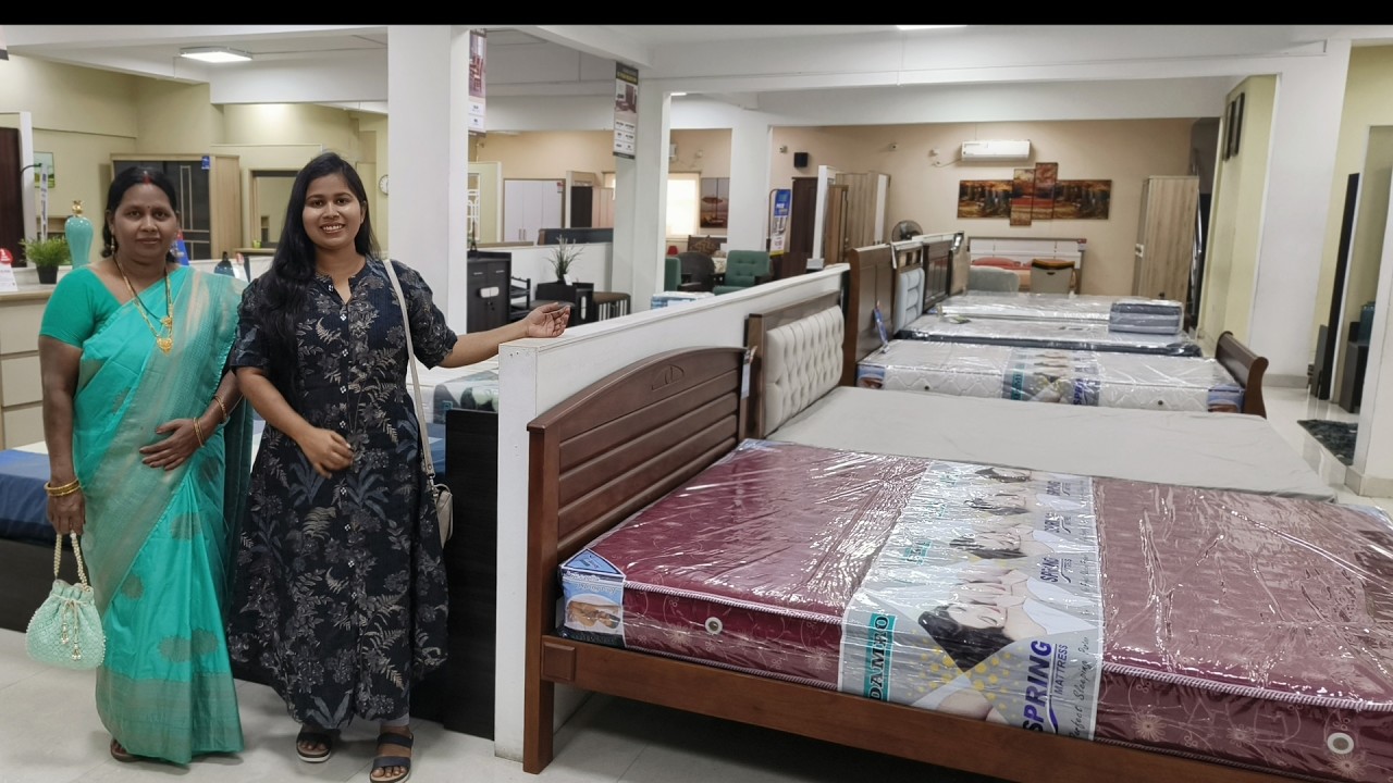 Bed Shopping With Famiy😀