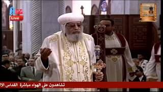 زفة استقبال قداسة البابا تواضروس الثانى   قداس ترقية اباء كهنة لرتبة القمصية سمعها