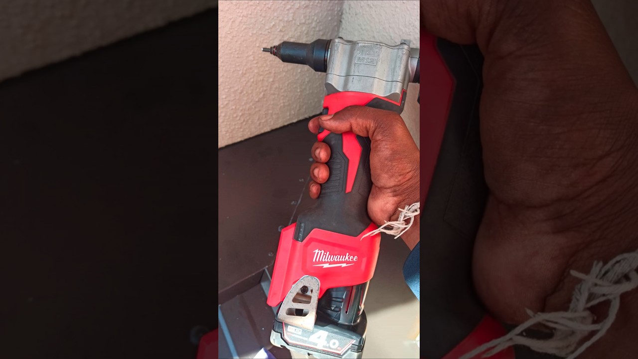Milwaukee Cordless Rivet Gun in Action! 🔧🔥 Fast & Clean Riveting 