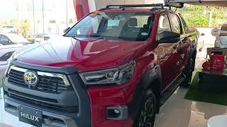 Toyota Hilux Conquest 4x4 MT 2023 Walkaround