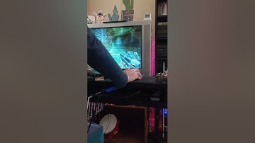 Franticware USB to Playstation Mouse playing Quake 2 with a Joystick!