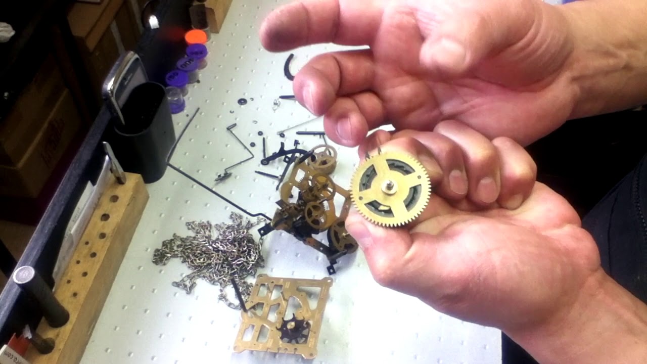 REPARACIÓN DE UN RELOJ CUCU