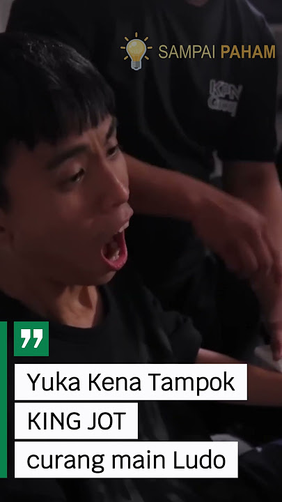 Videoda yubka kiygan qiz bukiladi Videoda yubka kiygan qiz bukiladi