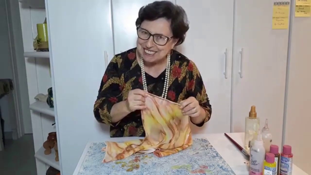 Pintando lencinho na diagonal