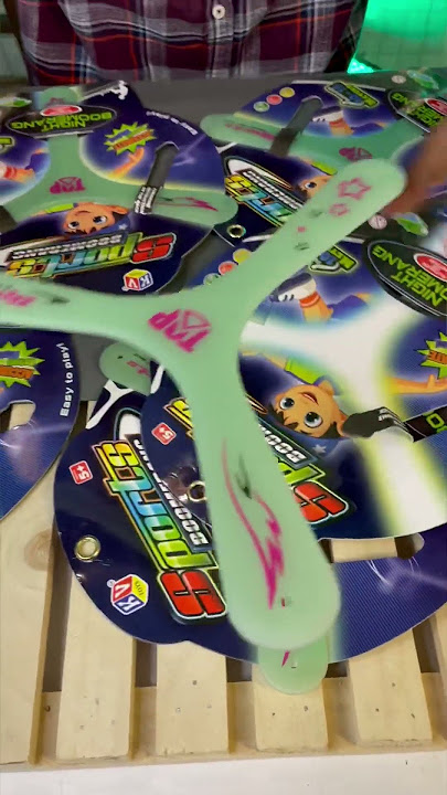 Worlds best boomerang glow in the dark😱#shorts #gadgets