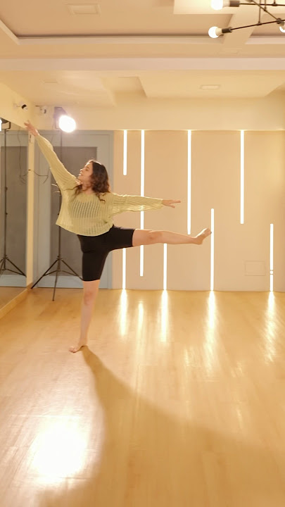 Kahani ❤️ | Palak Sindhwani #ytshorts #dance #shorts #contemporary #trending #dancecover #song