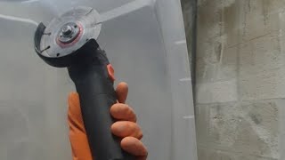 How to avoid making dust when cutting concrete wall