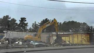 Pinole Junior High School portable demolition time lapse