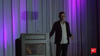 1  One Billion Notes as 'Small Data' Scaling Evernote through Horizontal Partitioning  Dave Engberg