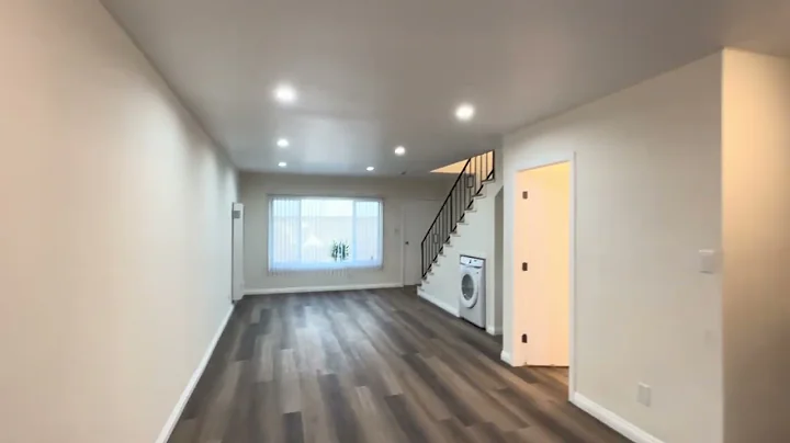 145th2 Street Unit 3, Gardena 2 bed 1 1/2 bath 