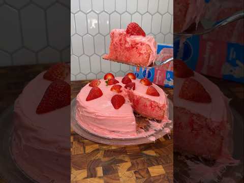 Easy Strawberry Poke Cake Shorts