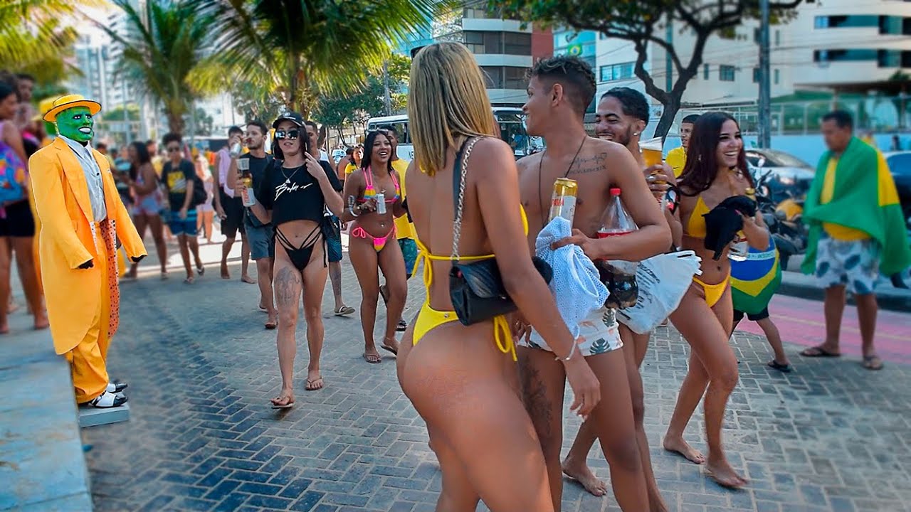 PEGADINHA - O MASK ASSUSTANDO PESSOAS