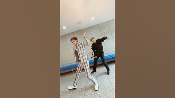 Woohyun Oppa mode jidatan 😎👍 #zb1 #seokmatthew #seokwoohyun #zerobaseone #inbloom #shorts