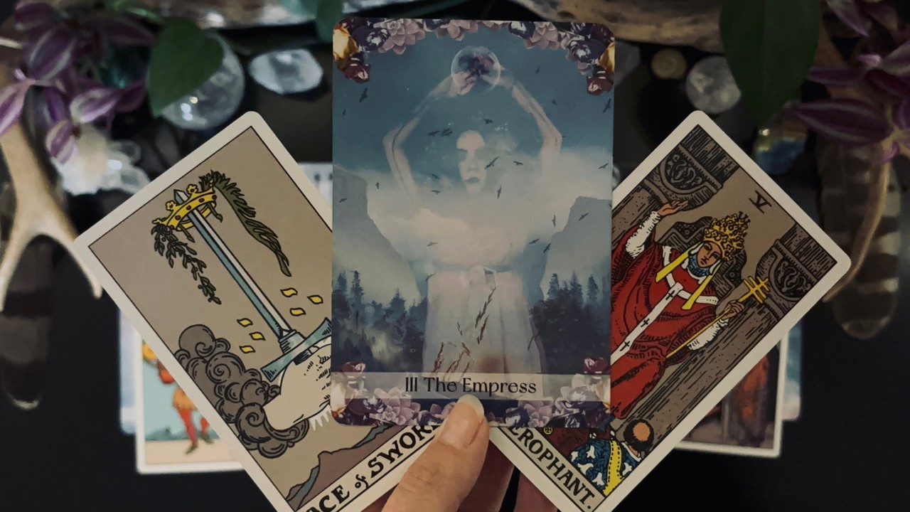 ВОДОЛЕЙ «Большое «Да» на ваш вопрос!» 23 февраля — 1 марта, Таро