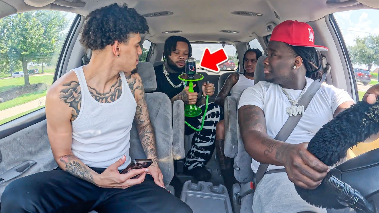 Pulling Out A HOOKAH In The Car Around The Gang ..