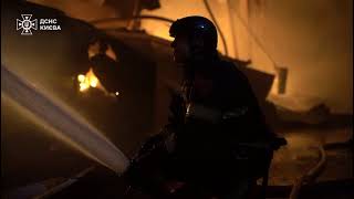 Ieri sera, i droni russi hanno nuovamente attaccato Kiev. 3 civili uccisi e altri 29  feriti,