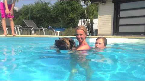 AT Pool Party 2