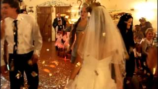 Конфетти машина на свадьбу. Конфетти на свадьбе(фейерверк21.рф | 68-70-68 Масс-Эффект - спецэффекты и пиротехника., 2015-09-03T14:33:54.000Z)