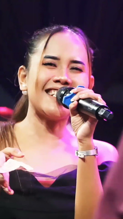 nona ecek bergoyang dangdut koplo Bajidor #shortvideo