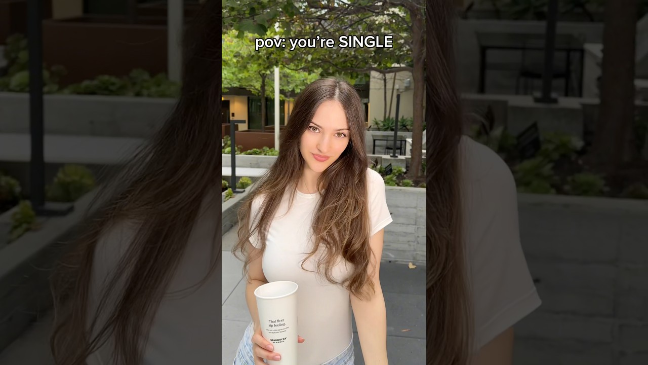When single life picks you 🫵🏻 #VictoriaPfeifer