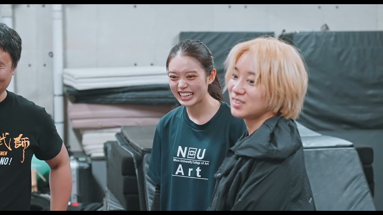 映画『ドキュメンタリー オブ ベイビーわるきゅーれ』公式サイト