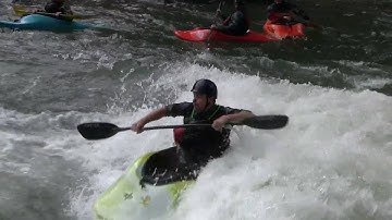 05/02/10 - kayaks on the Ocoee Middle River
