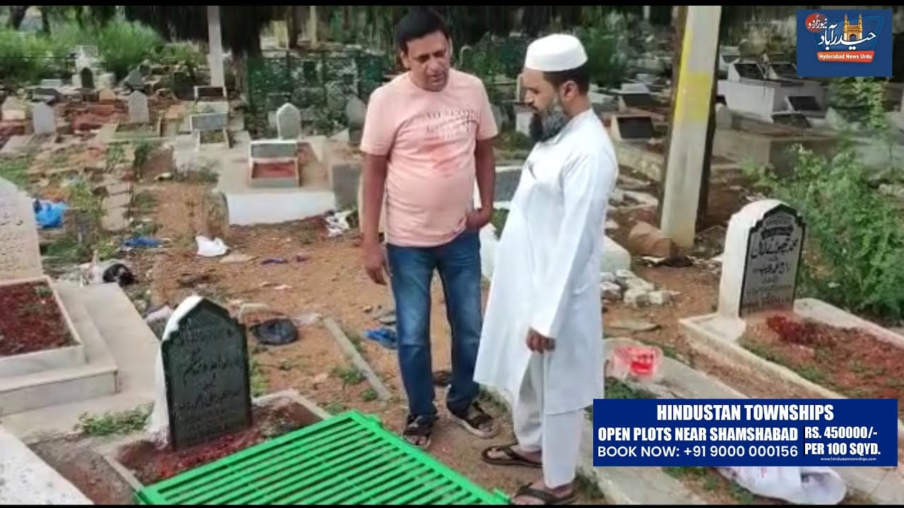 Viral Locked  Grave Picture  is From India's old City Of Hyderabad Not Pakistan
