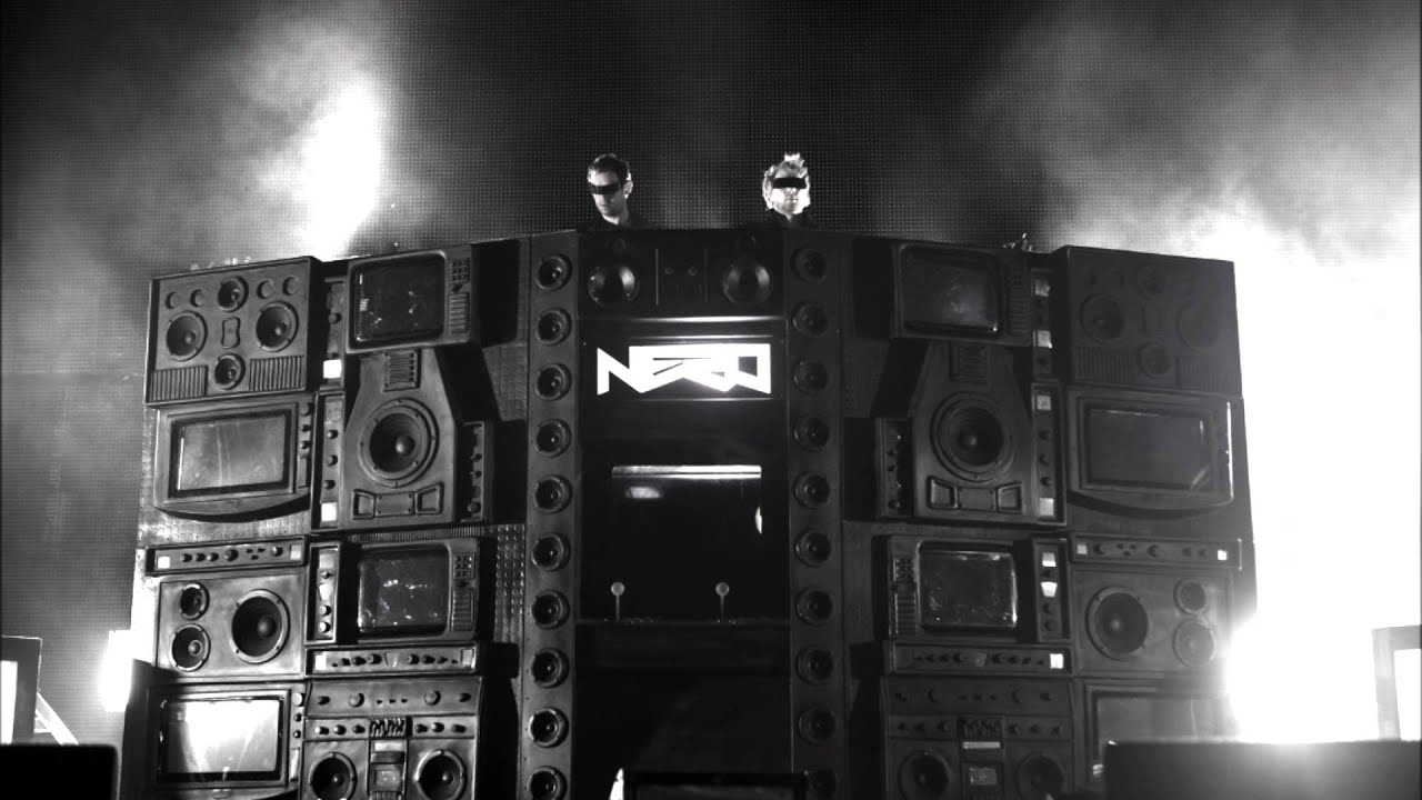 Nero - BBC Radio 1 Essential Mix (12.09.2015)