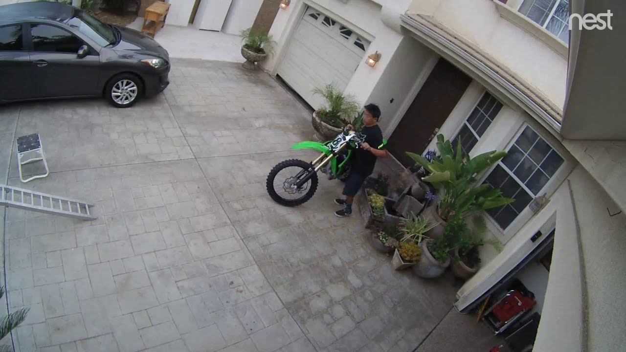 Bike Loading Fail || ViralHog - YouTube
