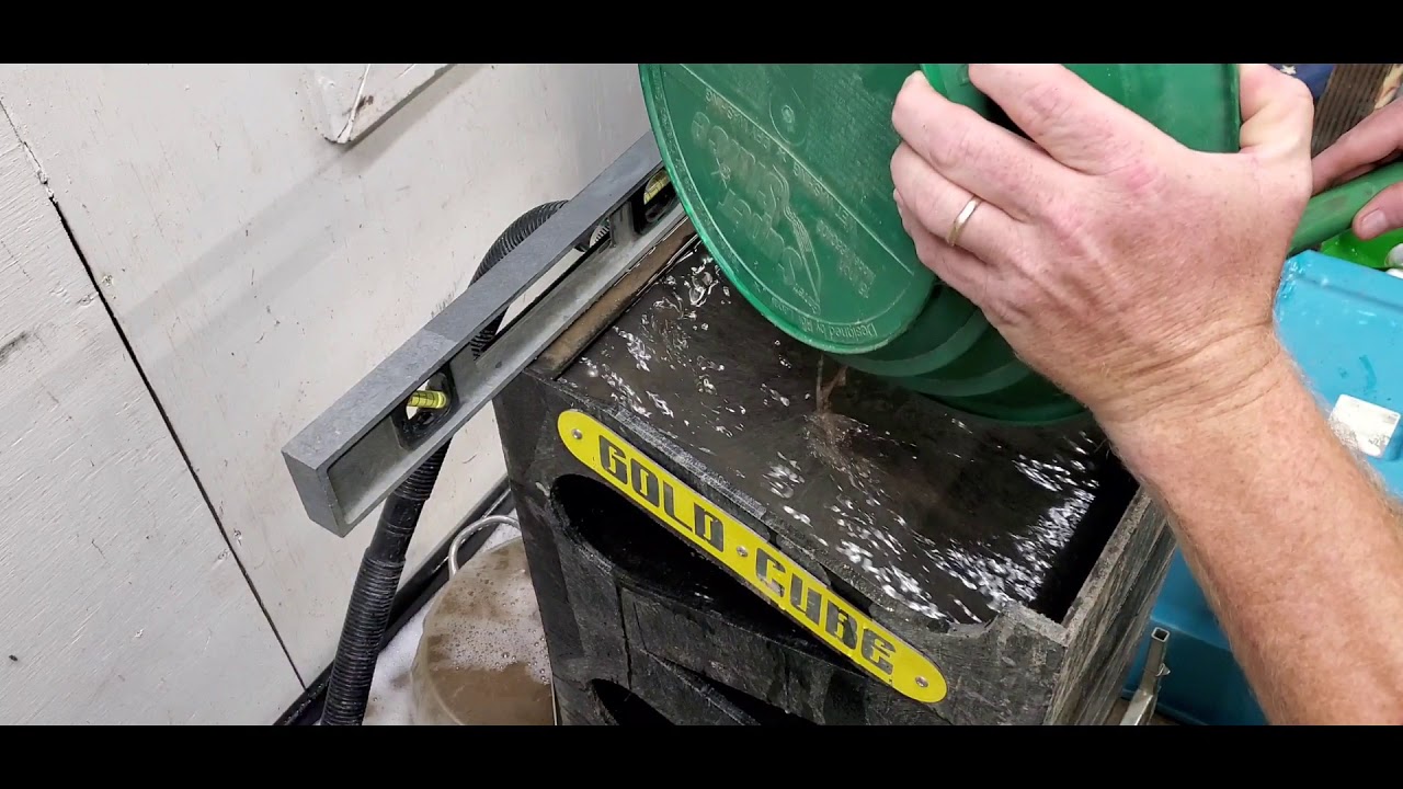 Gold cube running Lost river gold paydirt. - YouTube