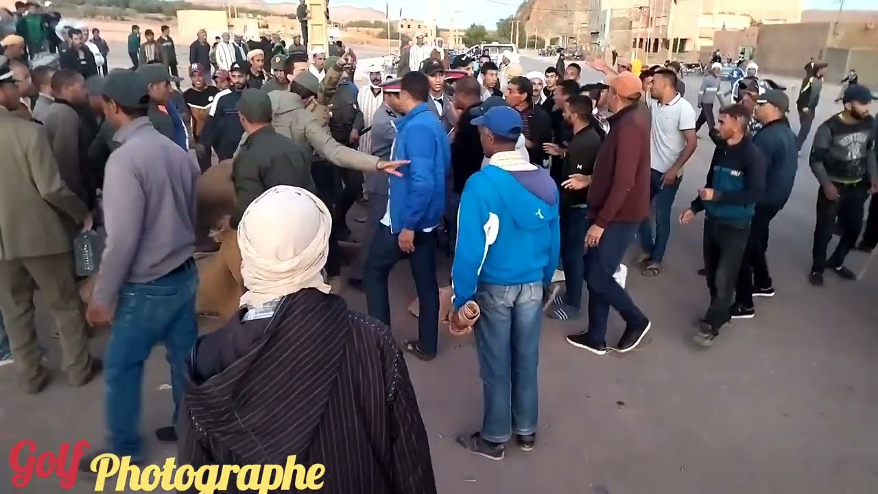 خطيييير شوف اش وقع  فجيج القائد ،المخازنية والجدارمية مع المواطنين؟؟!