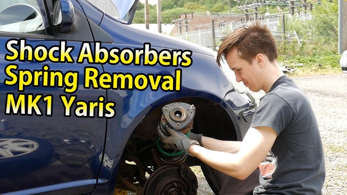 Radio Removal Toyota Yaris (1999-2005)