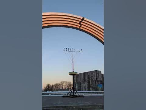 Ханука в Киеве, еще одна ханукия - YouTube
