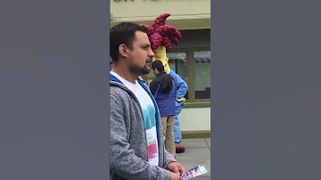 Getting Sideshow Bob’s autograph from my first visit at Universal Studios Hollywood 2017.