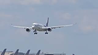 Airbus A359 Thai Airways Landing