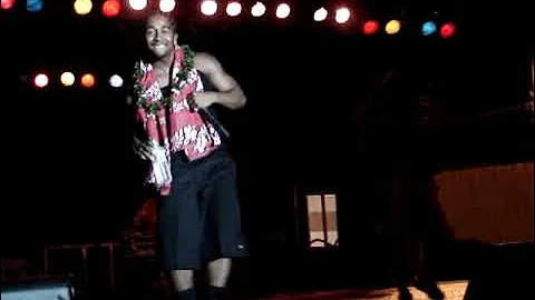 Omarion "Buy You a Drank" in Hawaii