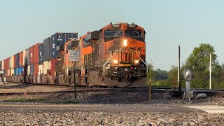 BNSF Stack train heading east! BNSF Transcon: Marceline sub..4/19/26