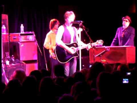 Todd Rundgren - Bang The Drum All Day (Official Video)