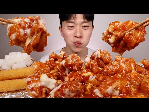 슈프림양념치킨 진짜 맛있네요 ㅎㅎ <strong>ASMR</strong> MUKBANG <strong>SWEET</strong> SPICY CHICKEN EATING SHOW