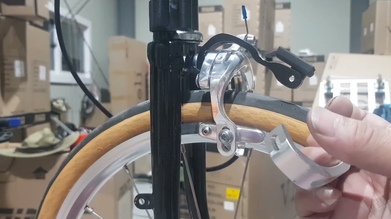 뉴올리 전조등 브라켓 장착하기 (브레이크고정 볼트) 유사브롬톤