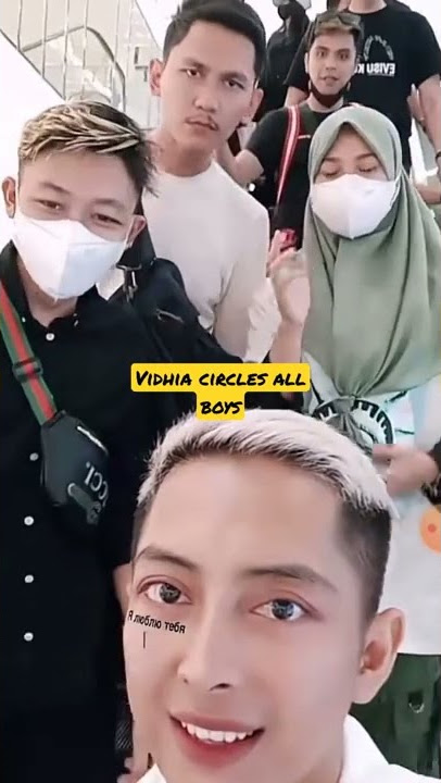 Vidhia di kelilingi cowok, jomblo happy #vidhia #adisyahreza #udadubai #fyp
