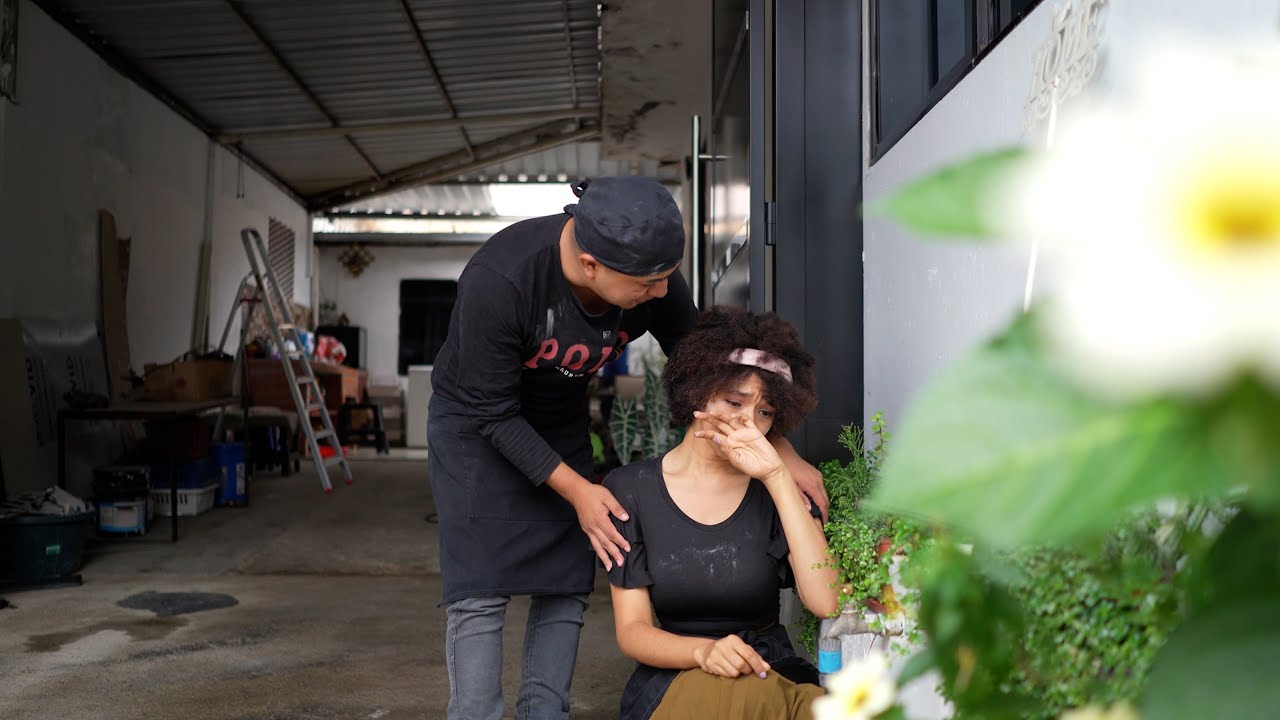 Se metió con el NEGOCIO de su hermana para arruinarle la vida