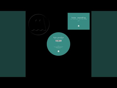 Putar Emerald - Lusine