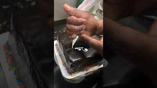 Making someone special#trendingshorts #viralvideo #trendingshorts #food #cake#trendingshorts