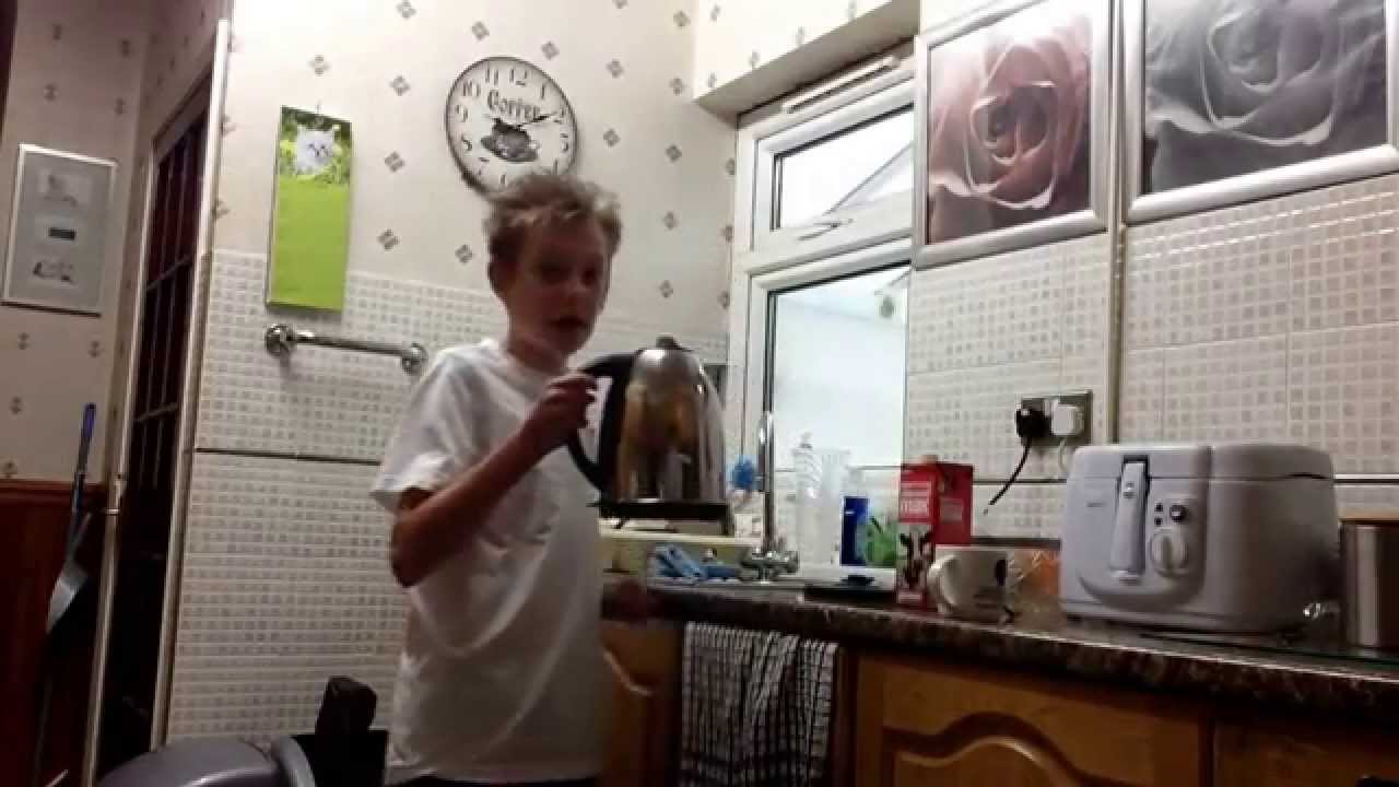 How to make a lovely cup of tea YouTube