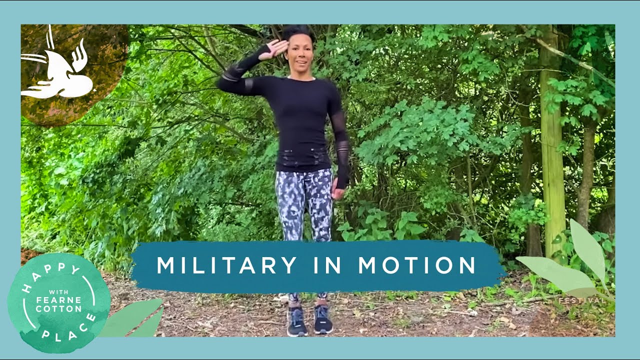 Попробуйте военный танцевальный номер Дамы Келли Холмс | Счастливое место Ферн Коттон